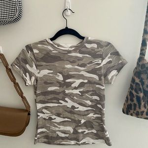Camo tee